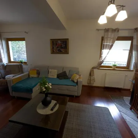 Apartament Holiday Gorace Zrodla *